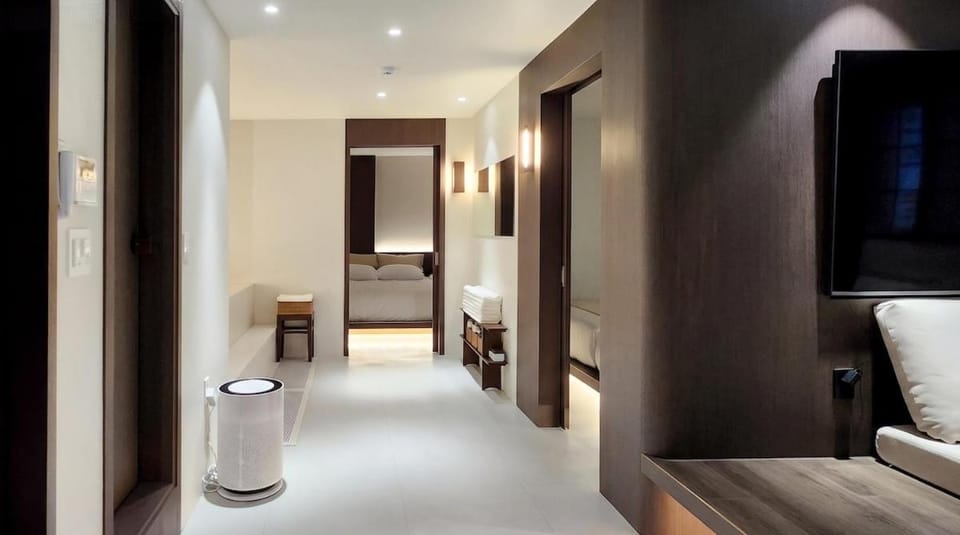 Niche Seoul Apartment in Seoul