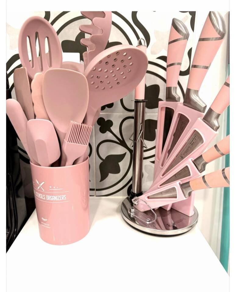 Pink Paradise 2BR • Sleeps 8 • Near NYC Apartment in Union City