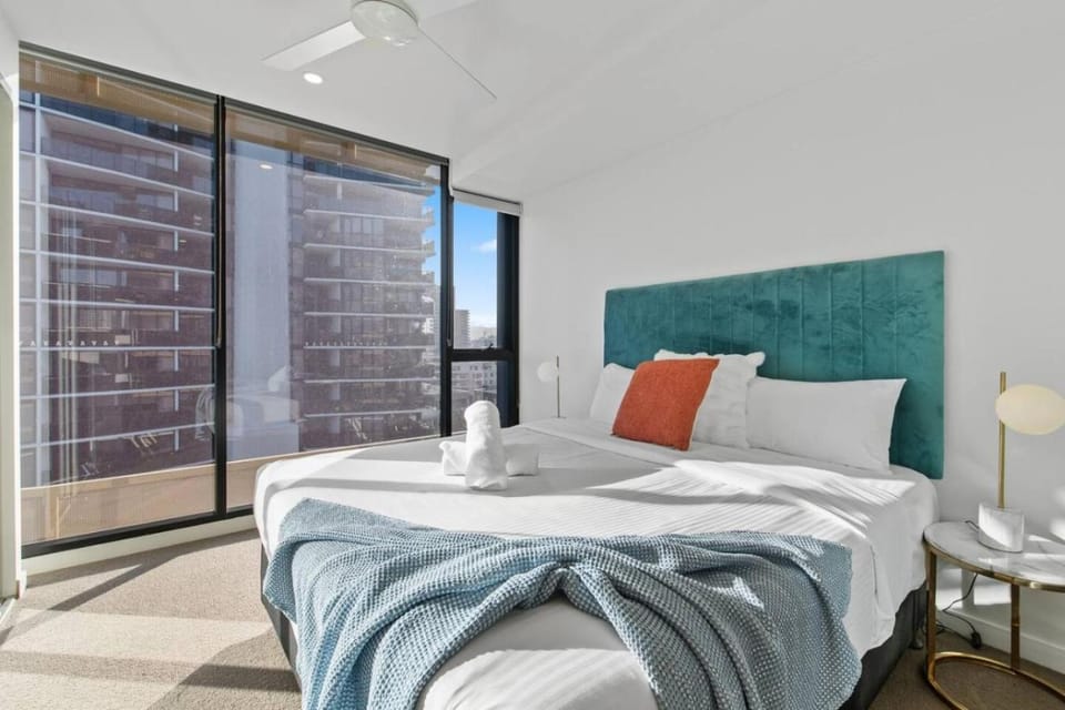 Poo Gym Walk to South Bank and Dining Central AC Apartment in Brisbane City