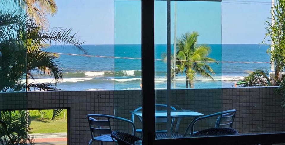 Apartment in Caiobá, with a partial ocean view! Apartment in State of Paraná