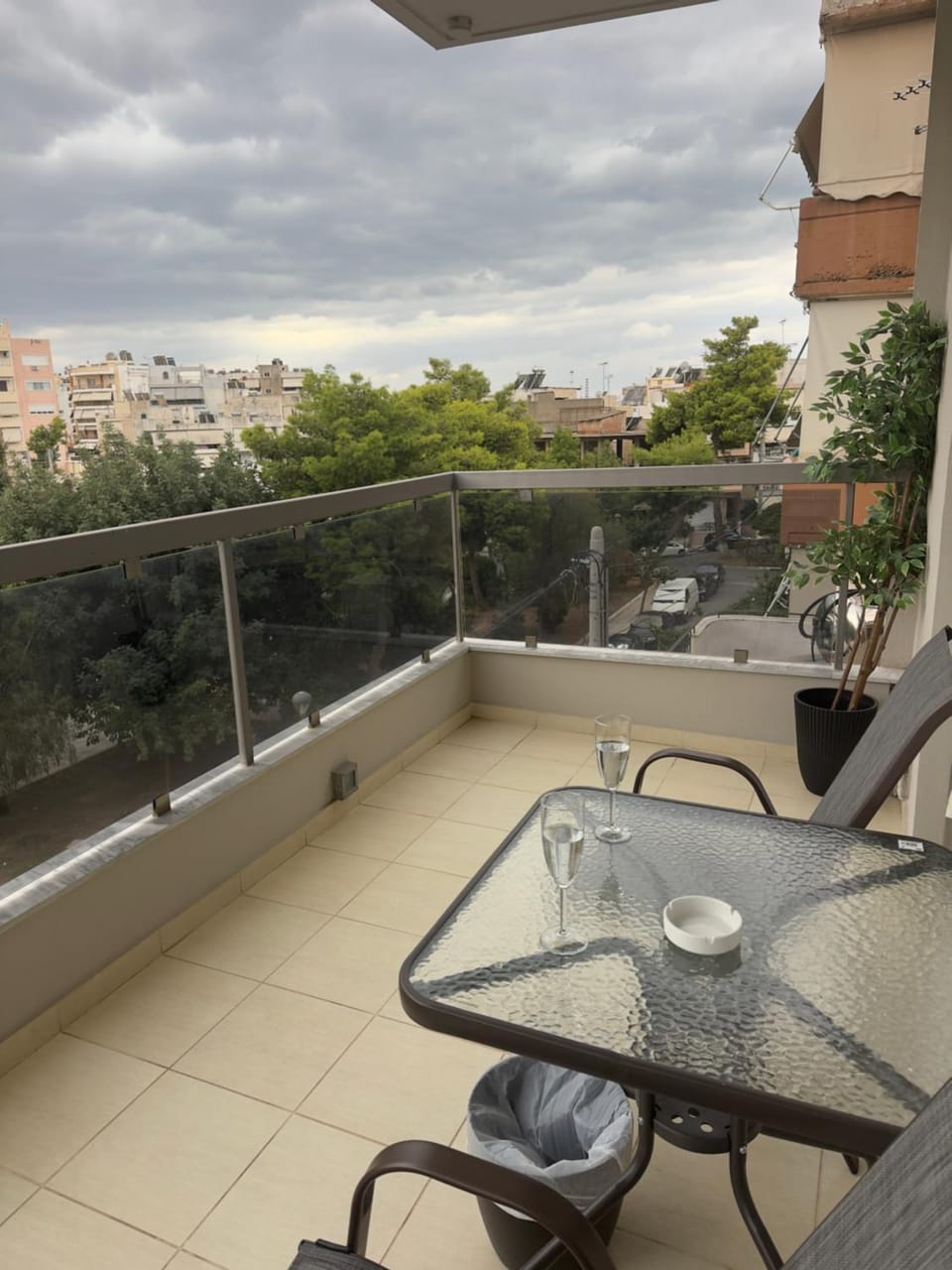 View (from property/room), Balcony/Terrace, Living room, Seating area, Dining area