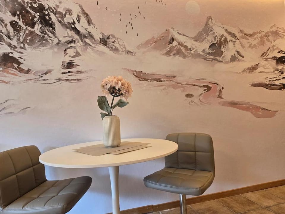 Cosy-Nest, studio balcony Apartment in Canton of Valais