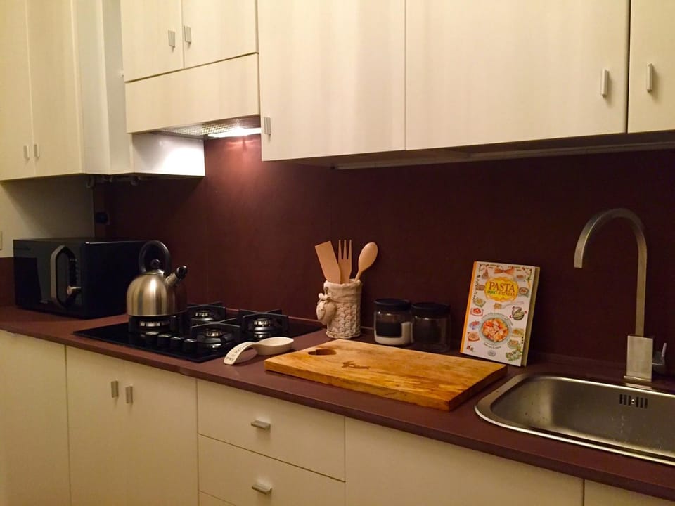 Property building, Kitchen or kitchenette
