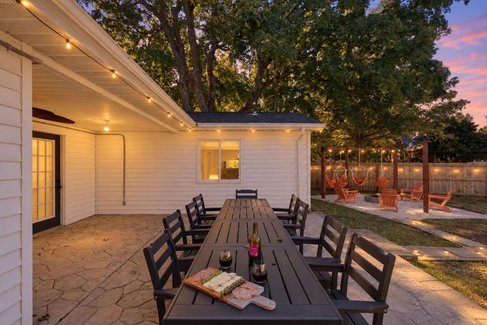 Patio, Night, Garden, Seating area, Dining area