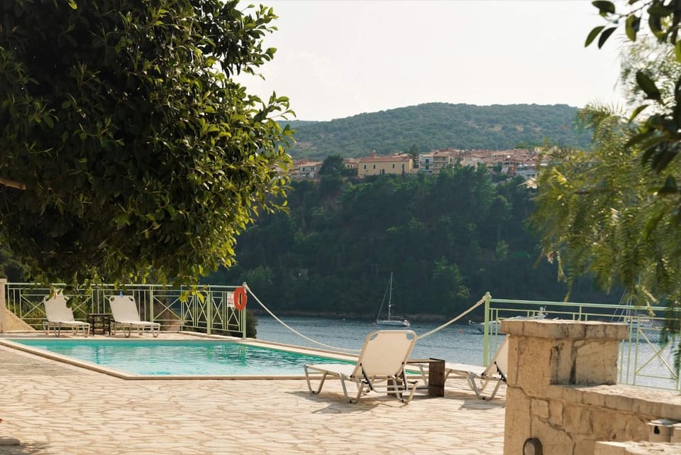 Mountain view, Sea view, Swimming pool