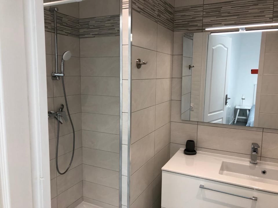 Les Locations du Bassin Appartements Alexandre Apartment in La Teste-de-Buch