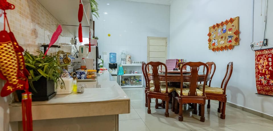 Cozy Vintage House at Semenyih by HCK House in Negeri Sembilan, Malaysia