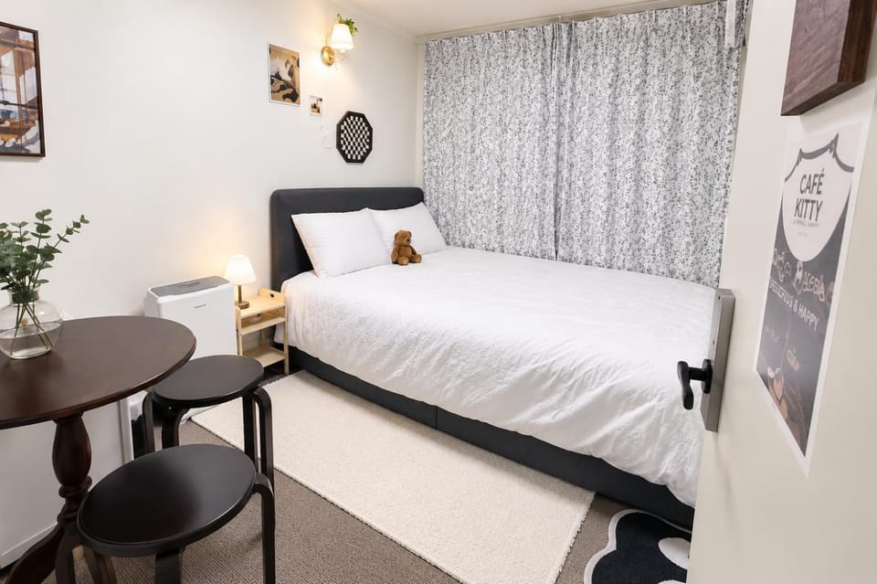 5 minutes by subway, fully equipped private room, Yeongdeungpo Times Square, Han River, Myeongdong, Hongdae 20 minutes, Kocheok Dome, KTX, Busan Hostel in Seoul