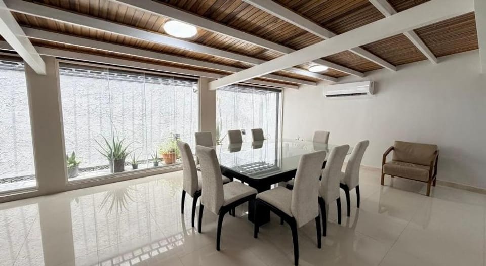 LA HUAYRITA Las Mercedes Apartment in Caracas