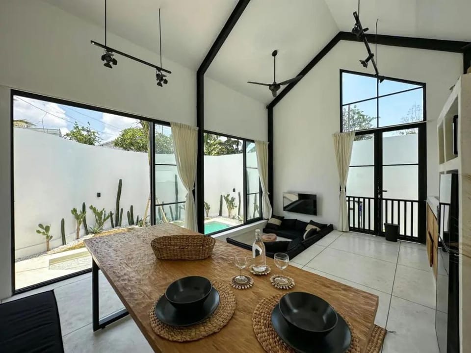 1 Bedroom Hidden Gem 400m to Bingin Beach with Priv Pool Villa in Bali