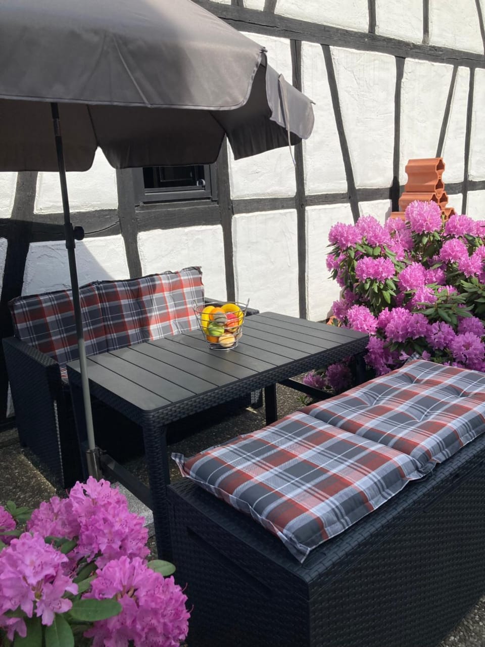 Ferienhaus mit Sauna, Wintergarten, Terrasse im schönen Hochtaunus, ruhige Lage Apartment in Hochtaunuskreis