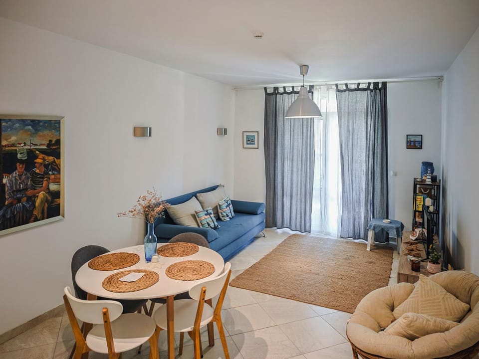 Flores Garden Sea View Apartment Apartment in Burgas Province