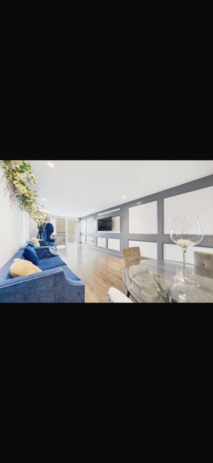 luxury 2 bed Apartment in London