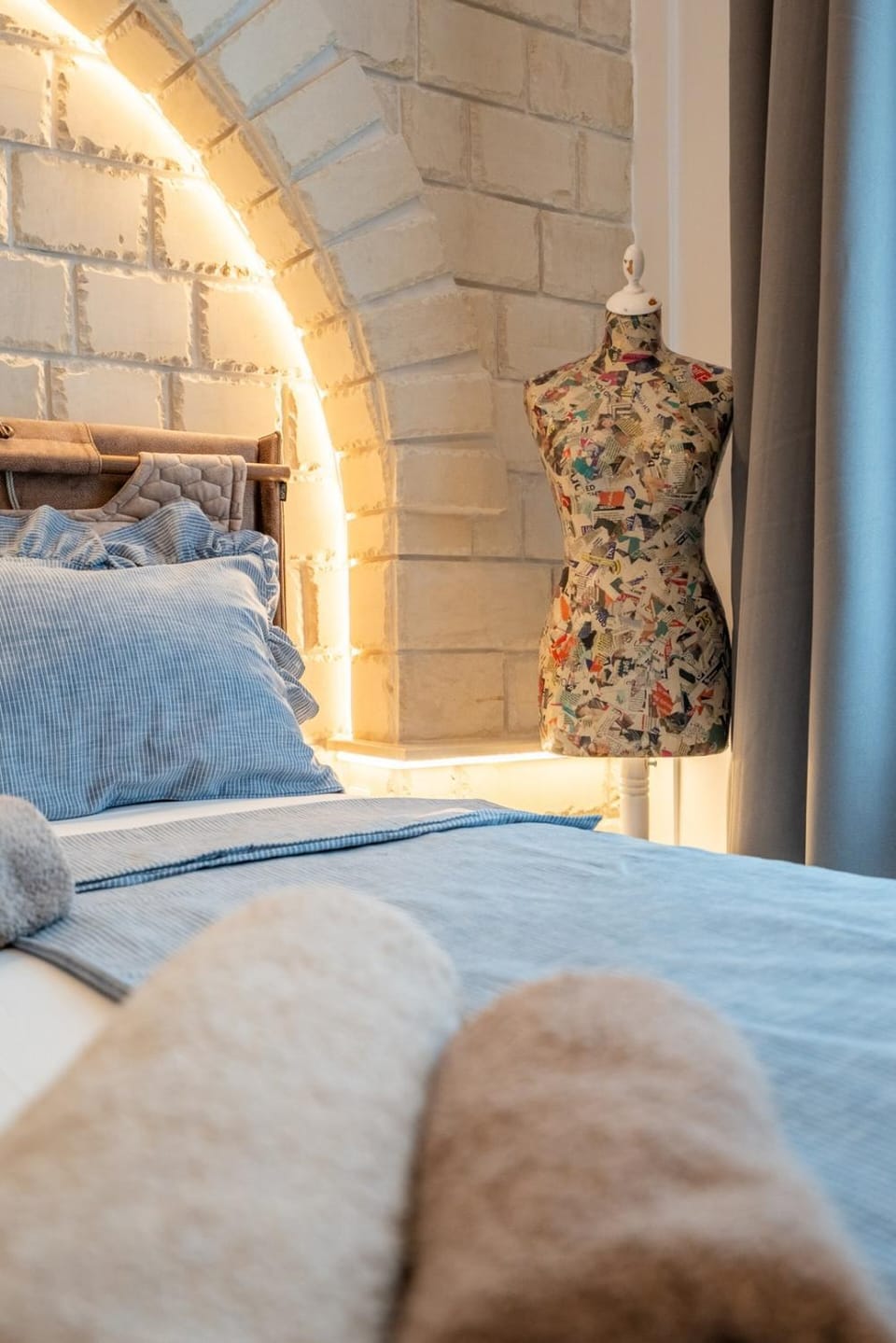 Old Town Tarnovo• Unique 1 BDRM Historic Building Apartment in Veliko Tarnovo