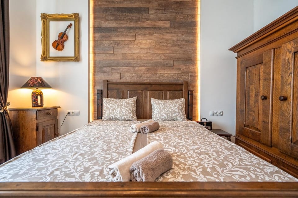 Old Town Tarnovo Big Groups Unit Monument Views Apartment in Veliko Tarnovo