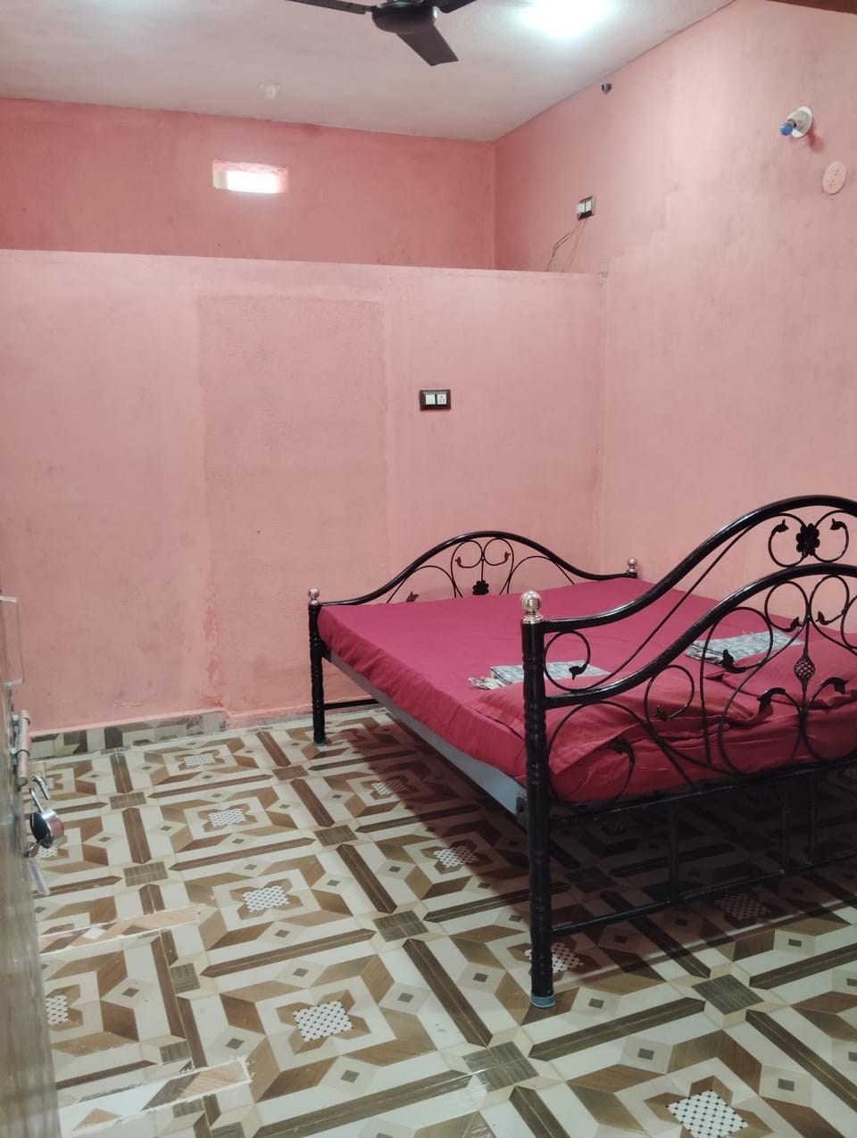 Naga Chowdeshwari Homestay Hotel in Karnataka