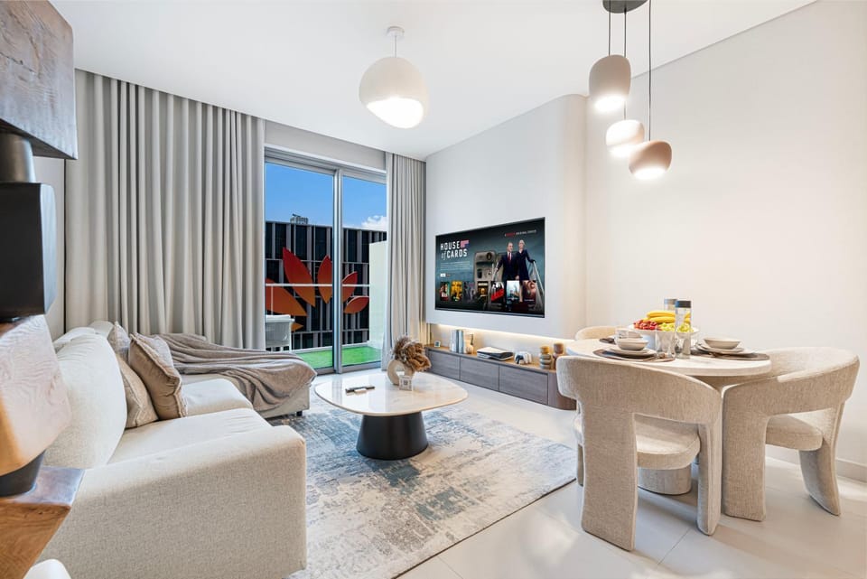 VIDA Dubai Mall Residences 2Bed Premium Suite with PS5, Burj Khalifa view and Dubai Mall Access on Penthouse Floor Apartment in Dubai