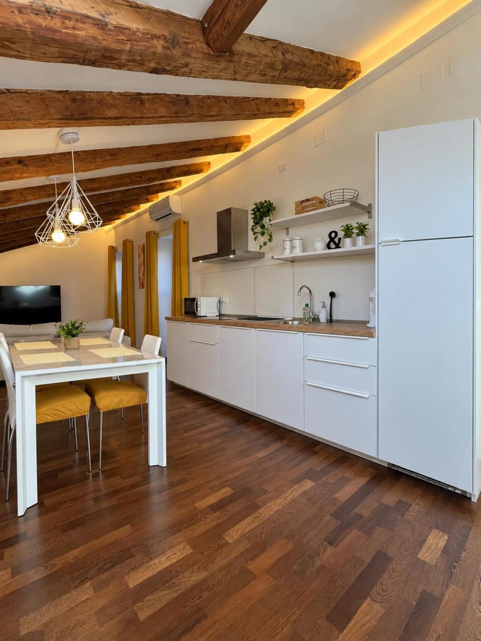 Kitchen or kitchenette, kitchen