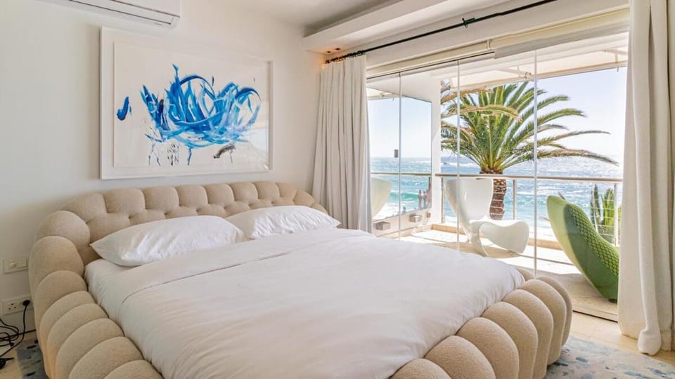 Prime Beach Apartment in Clifton Apartment in Cape Town