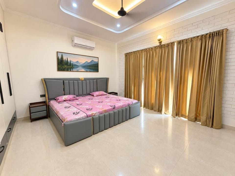 Peaceful 5BHK Villa, Mountain Views, Dehradun Villa in Dehradun
