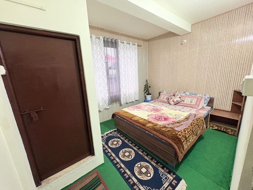 Yaarana Homestay Vacation rental in West Bengal