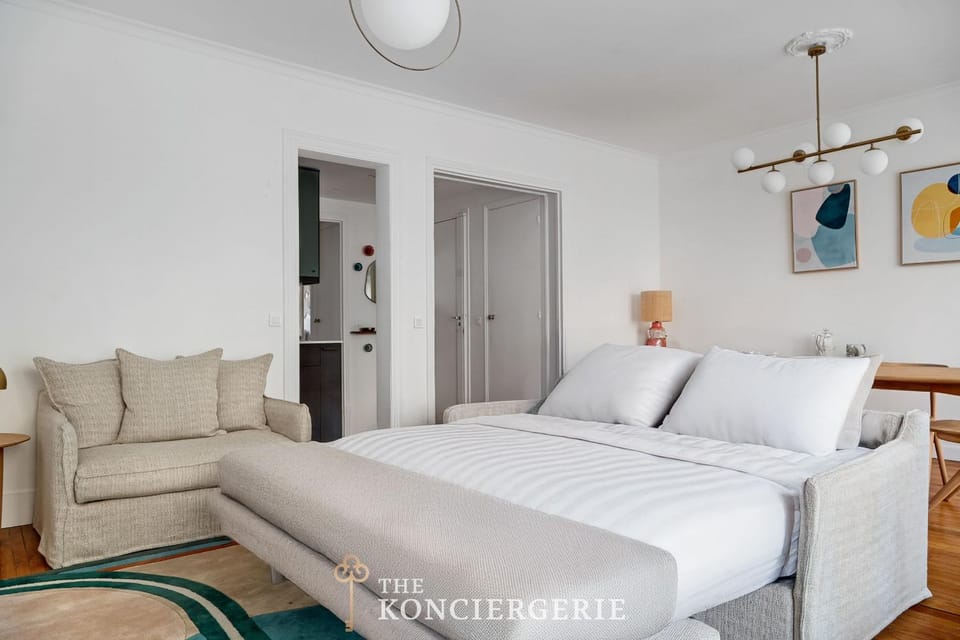 Luxury apartment 2BDR-6P - Arc de Triomphe Apartment in Levallois-Perret