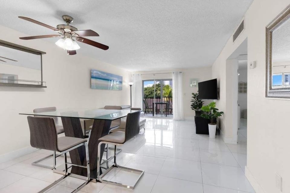 Le Cartier 406 STR-03610 House in Sunny Isles Beach