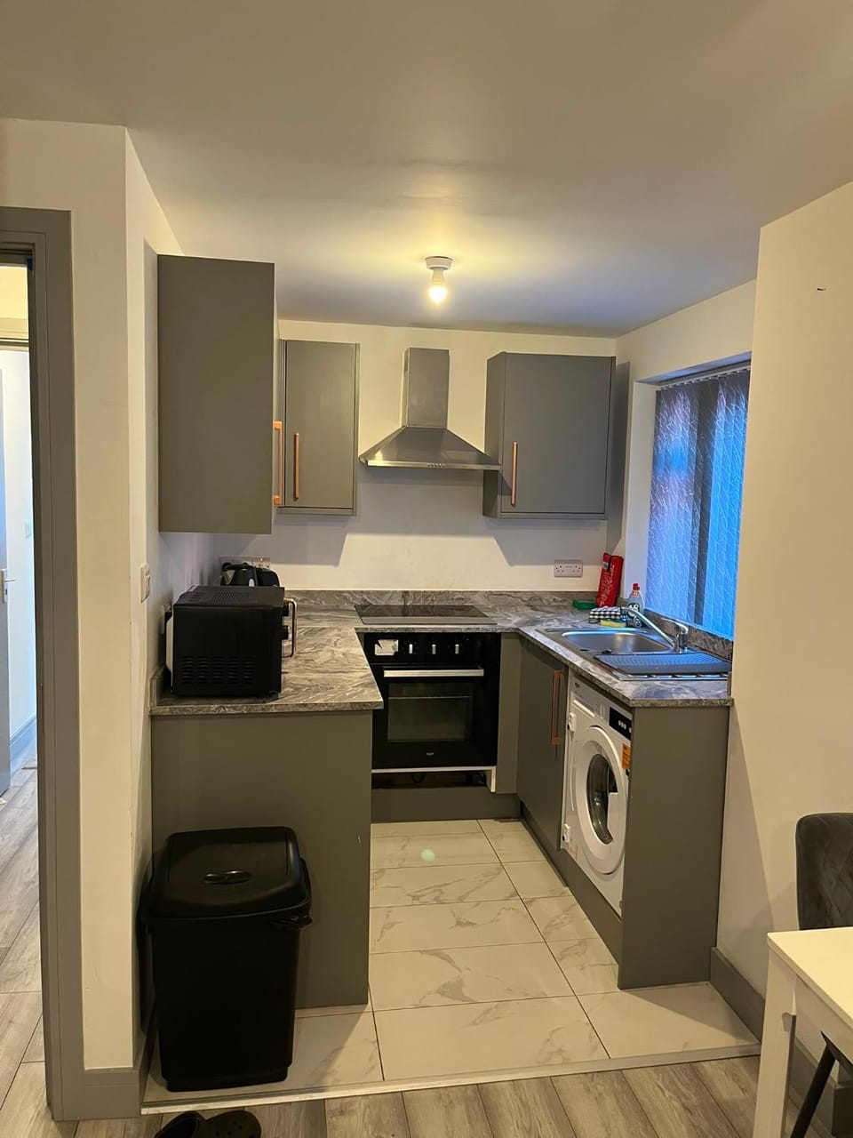 Gemstone Apartment - 1BDR - BHX Airport Apartment in Shirley
