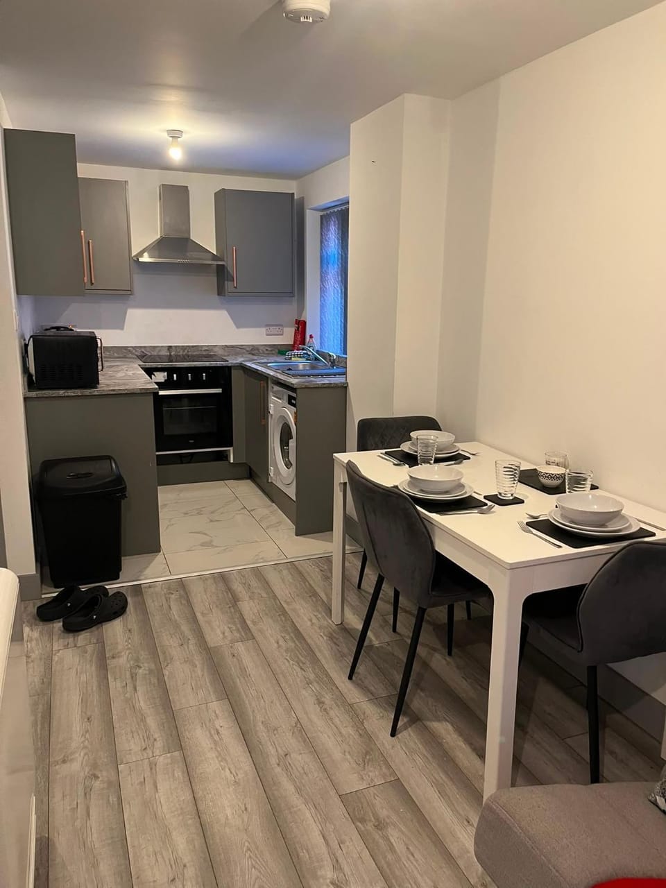 Gemstone Apartment - 1BDR - BHX Airport Apartment in Shirley