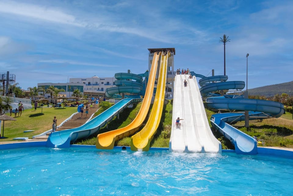 Aqua park, Swimming pool