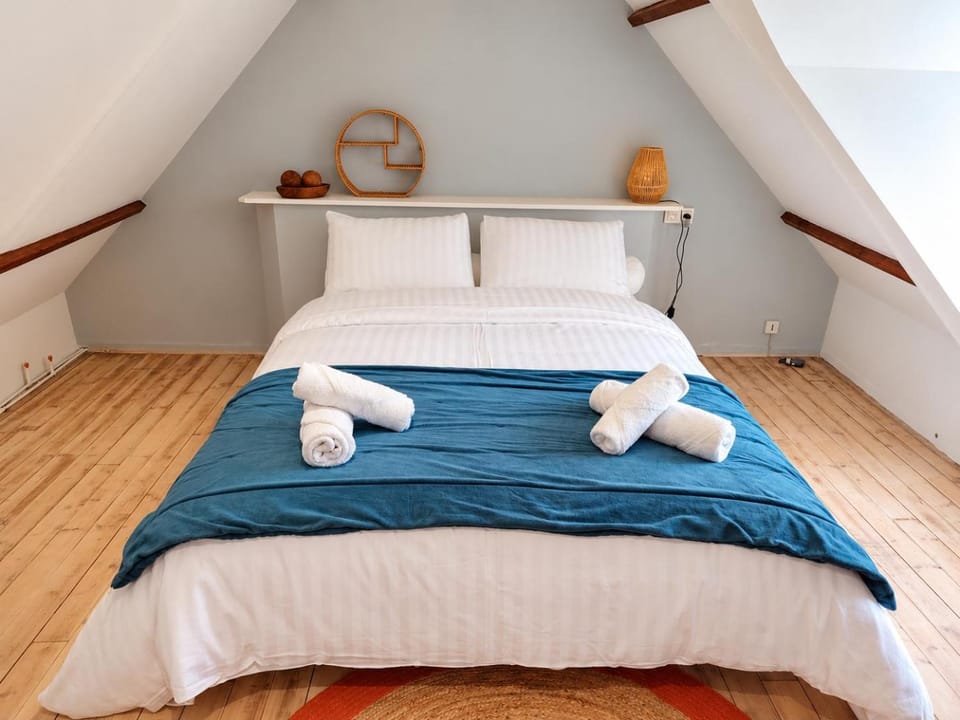 Maison au bord du Canal de Nantes à Brest Apartment in Finistere