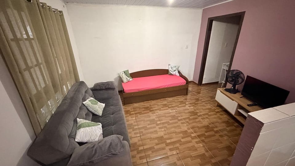 Communal lounge/ TV room, TV and multimedia, Seating area