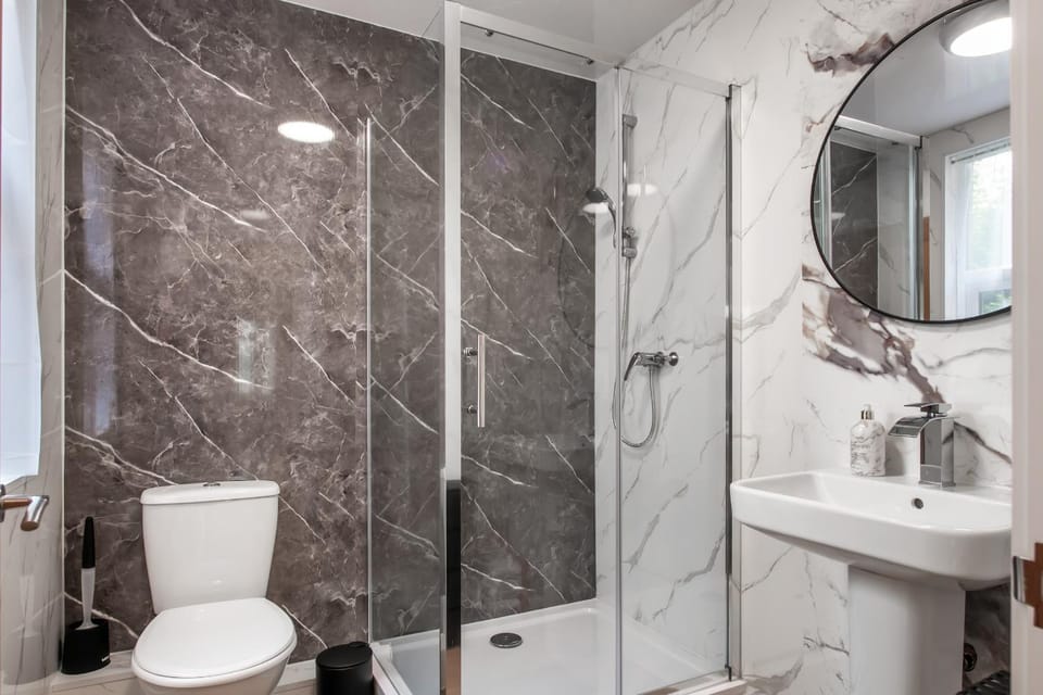 K Suites - The Beeston House in Nottingham