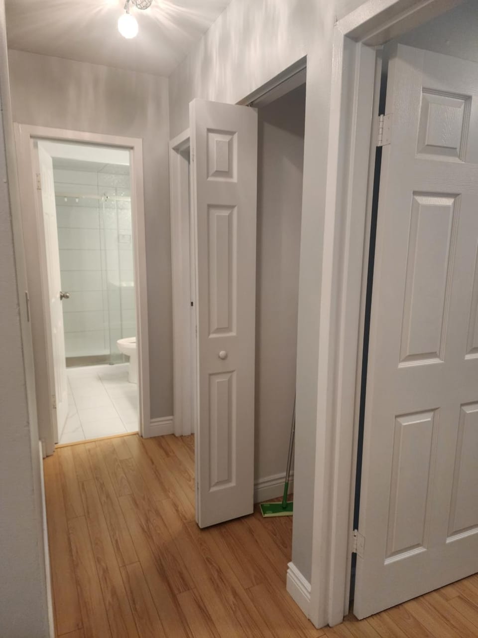 Flower Town Apartment in Windsor