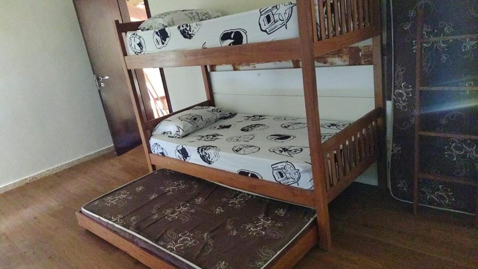 Bed, Bedroom, bunk bed