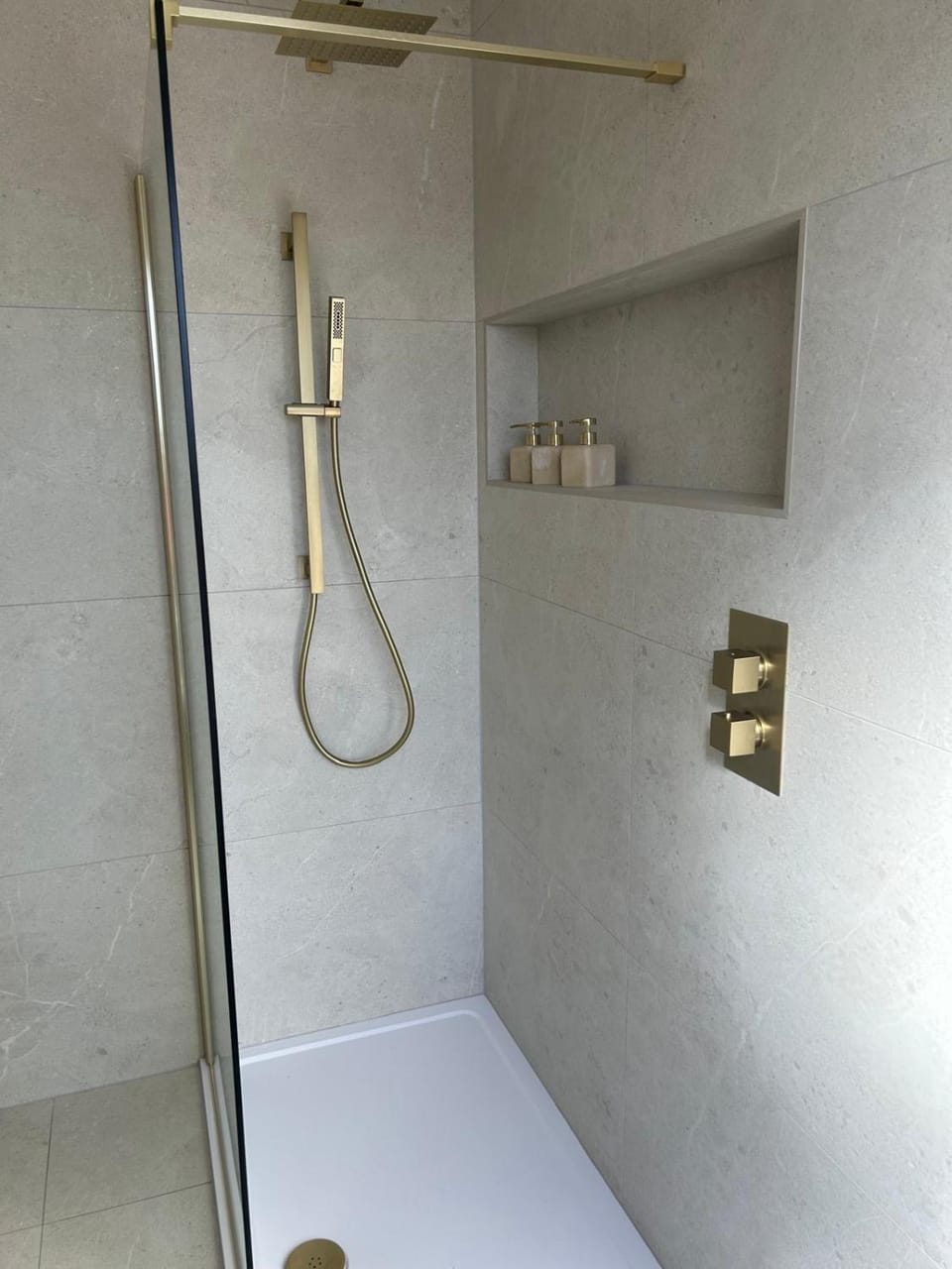 Shower, Bathroom