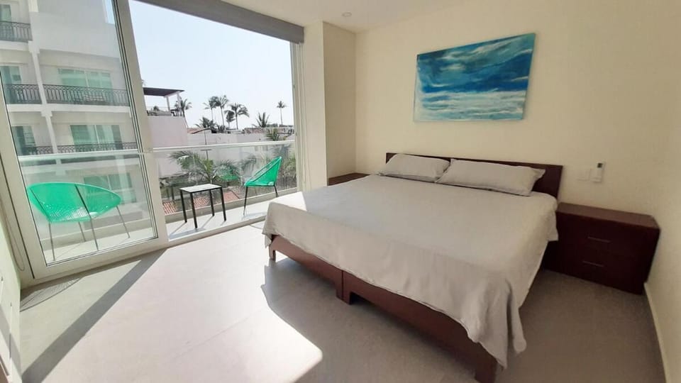 Bed, Balcony/Terrace, Photo of the whole room, Bedroom