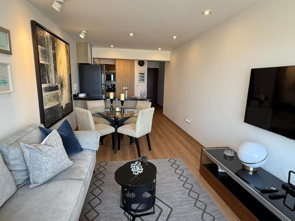 Exclusive Ocean View San Isidro Magdalena Apartment in Magdalena del Mar