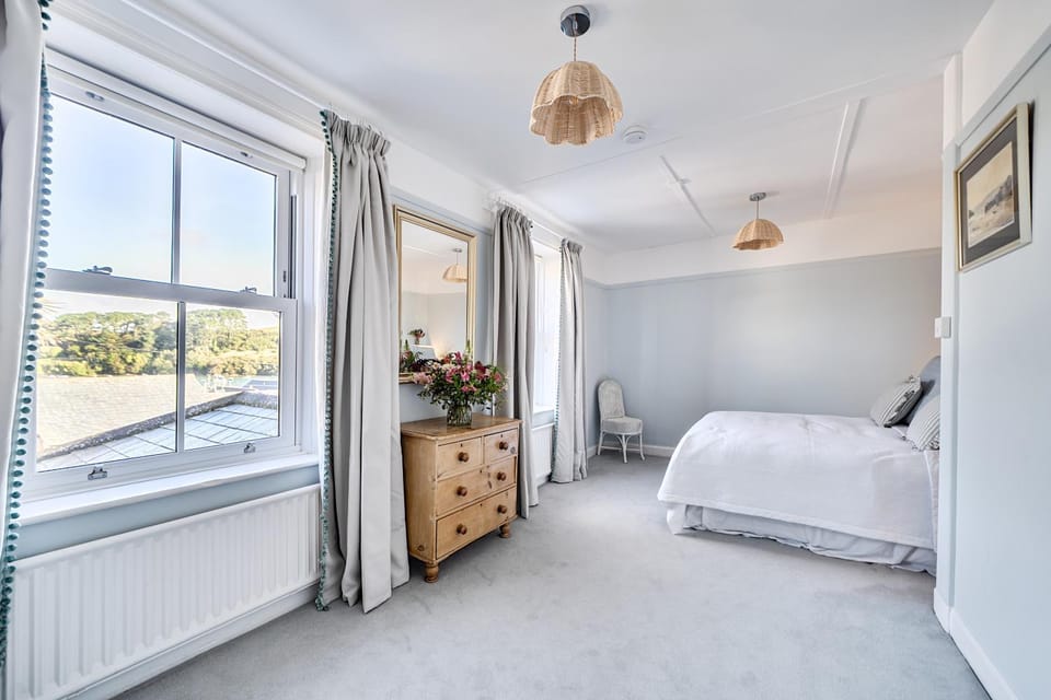 Driftwood House, Salcombe with Free Parking House in Salcombe