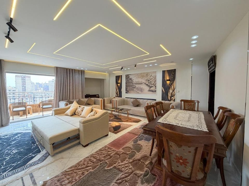 Panoramic Nile View 3BR Apartment l El Manial Apartment in Cairo