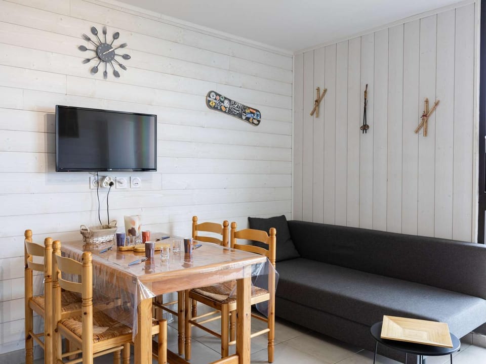 Studio charmant vue montagne - 4 pers. Apartment in Saint-Lary-Soulan