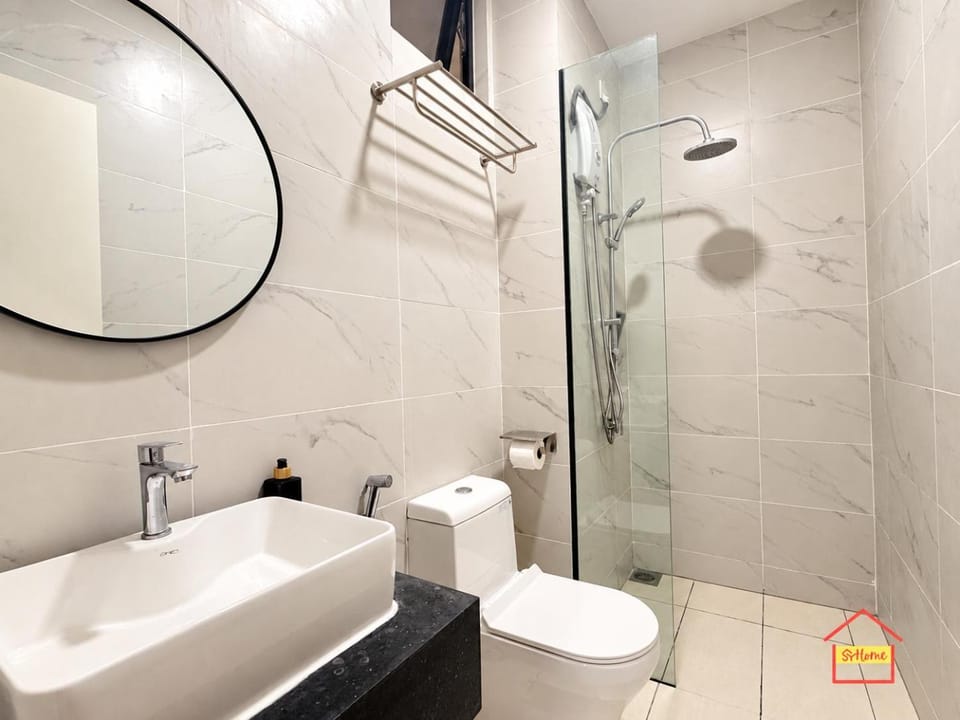 Toilet, Bathroom