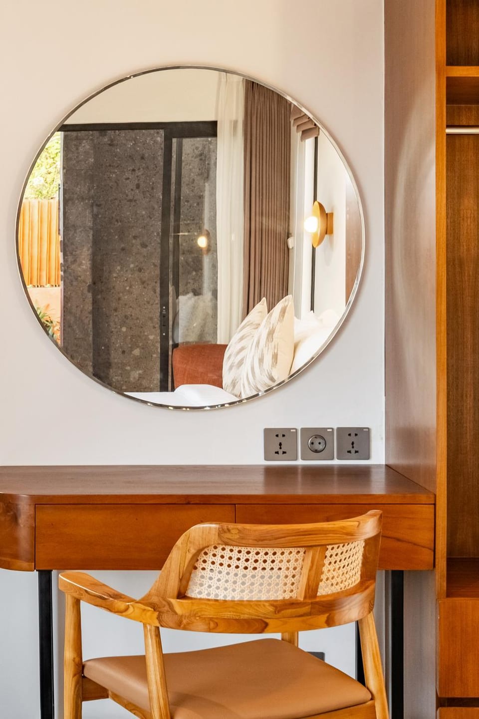 Seating area, Bedroom