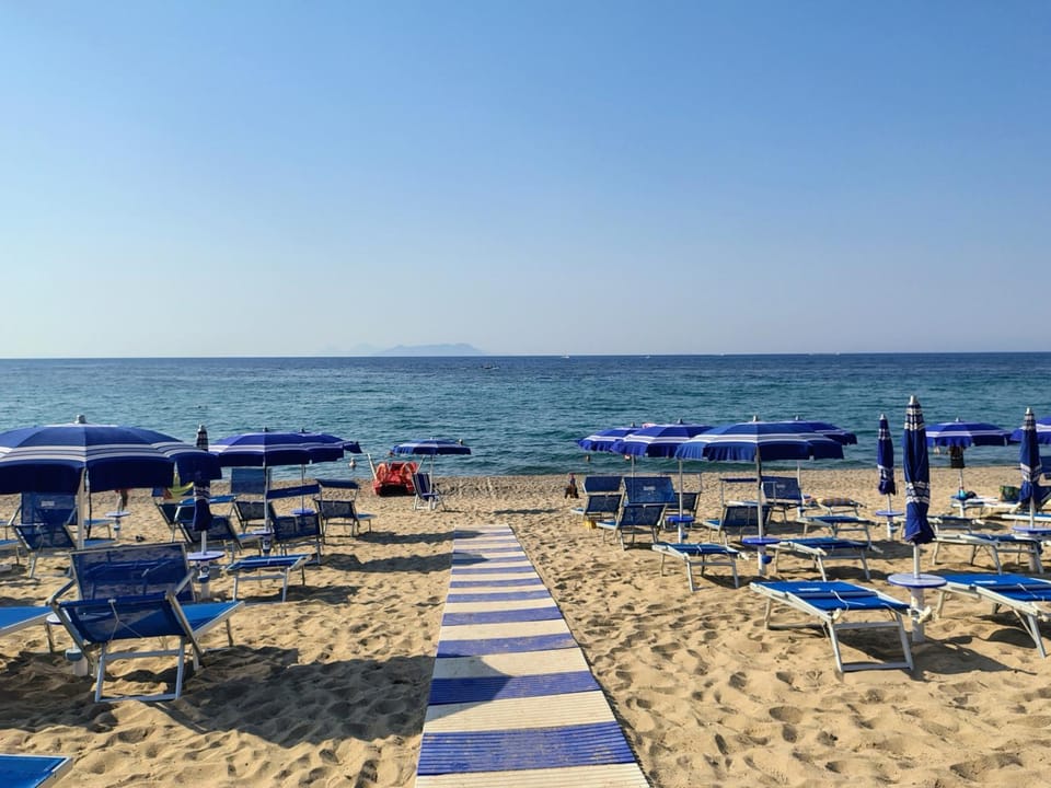 Nearby landmark, Natural landscape, Beach