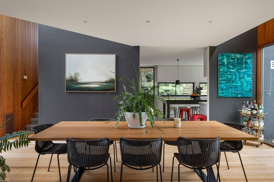Treetop Estate with Heated Solar-Pool House in Mount Eliza