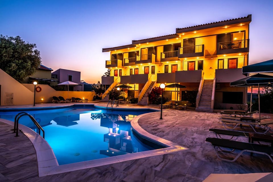 Property building, Patio, Day, Night, Natural landscape, Balcony/Terrace, Pool view, Swimming pool, Sunrise, Sunset, sunbed