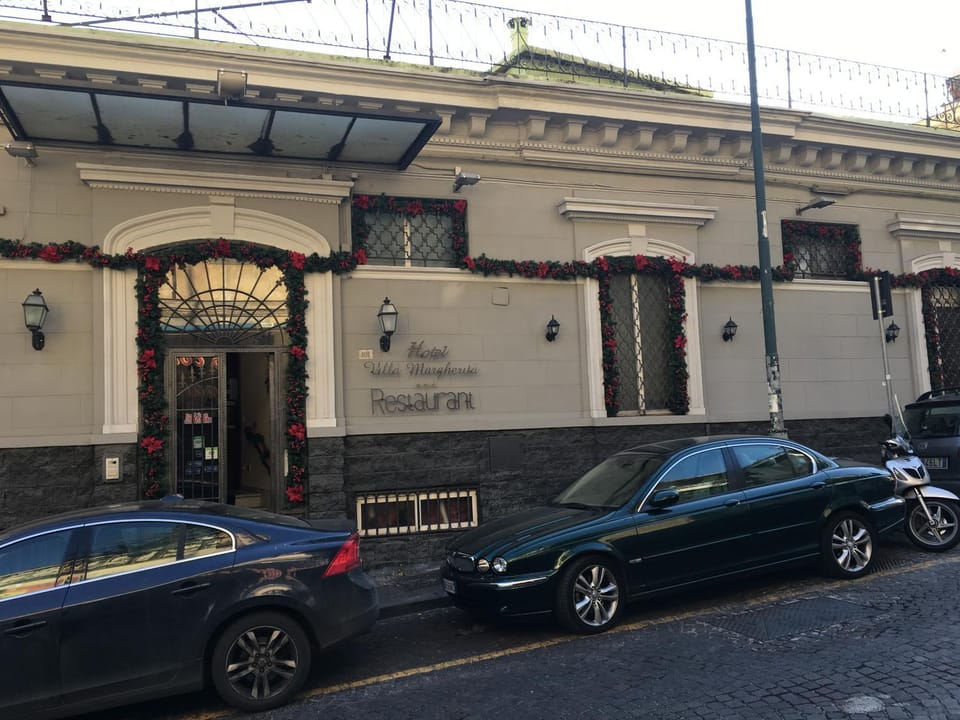 Facade/entrance, Facade/entrance
