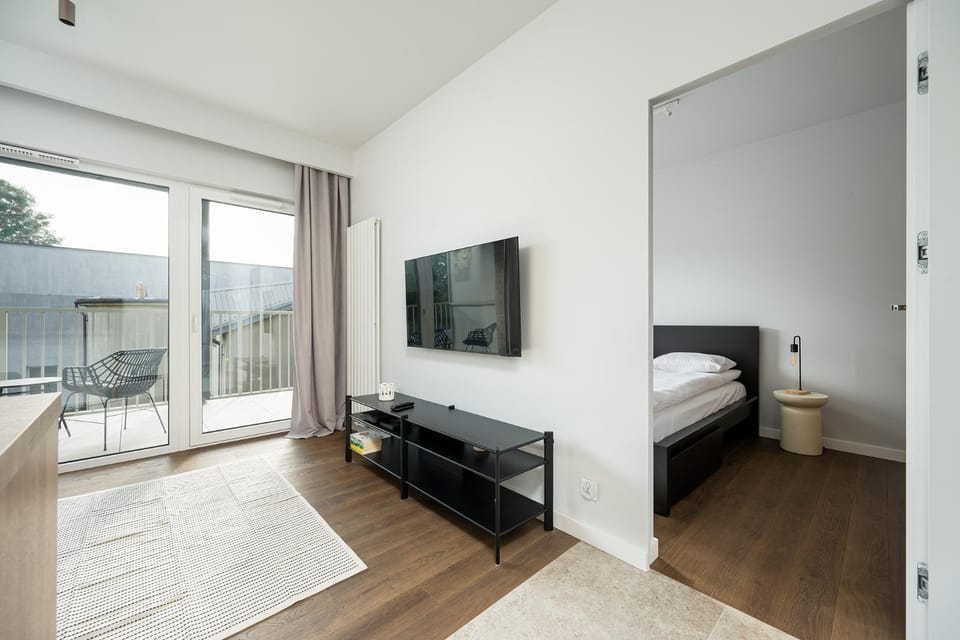 Bed, TV and multimedia, Photo of the whole room, Evening entertainment, Bedroom