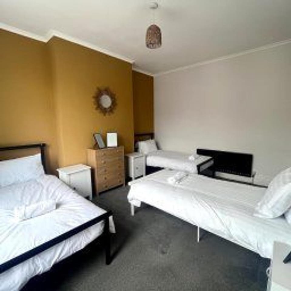 North Shields Apt - Stay 7 - Near Beach - Parking Apartment in North Shields