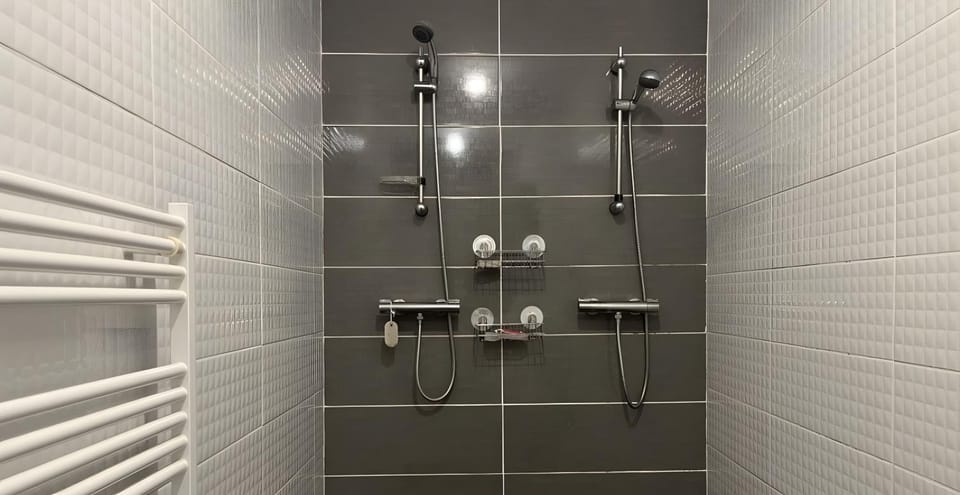 Bathroom, Living room